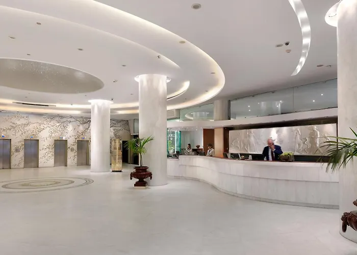 Titania Hotel