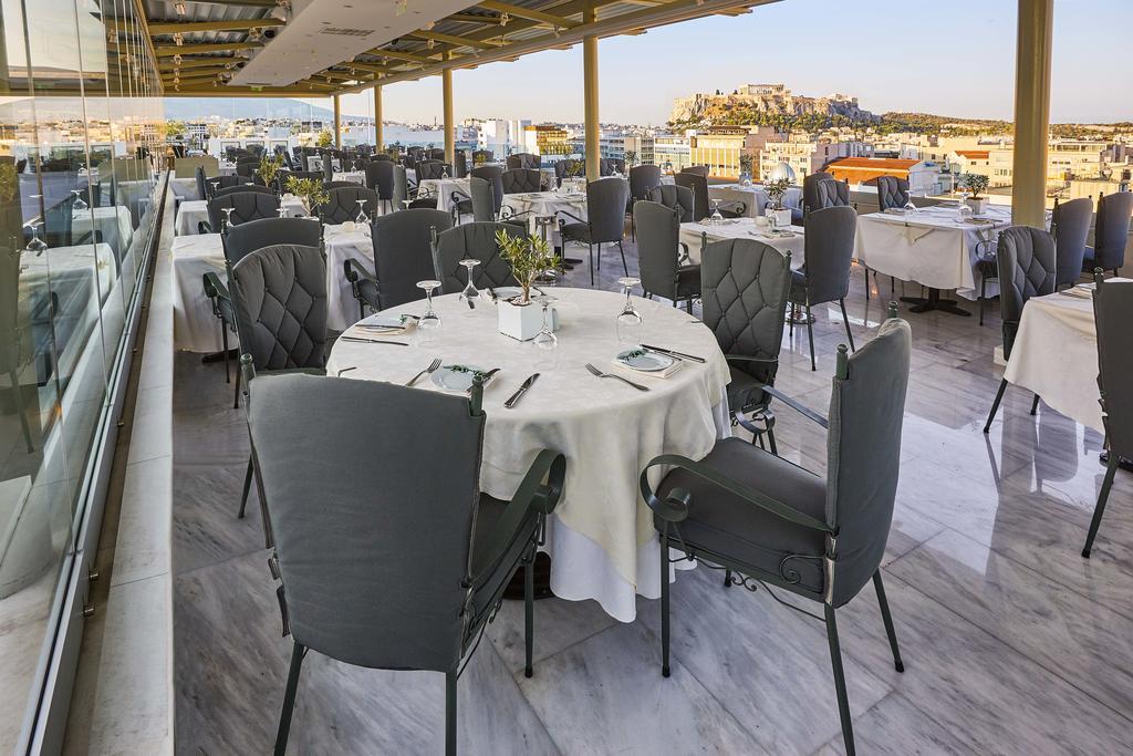 Titania Hotel 4*