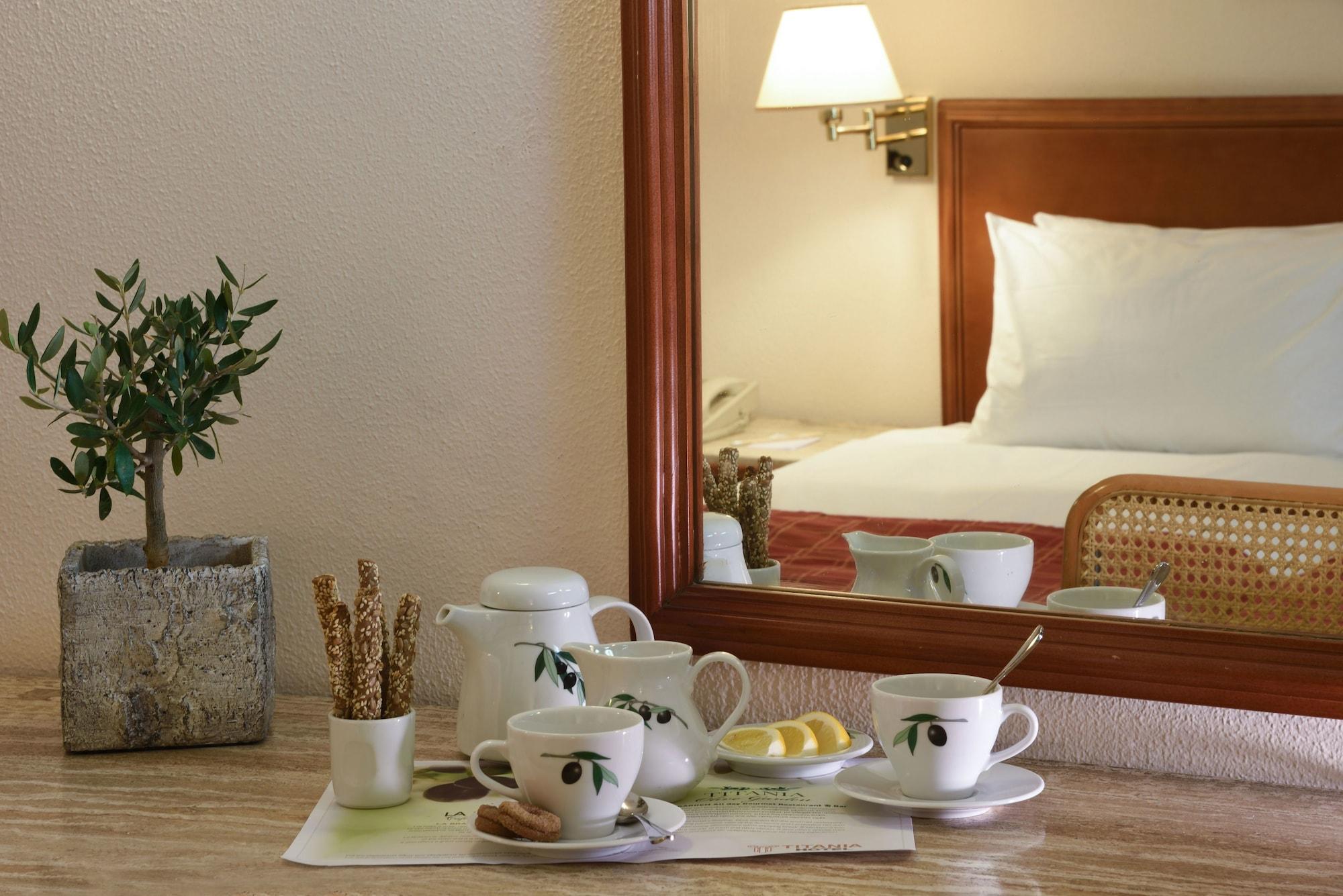 Hotel Titania 4*